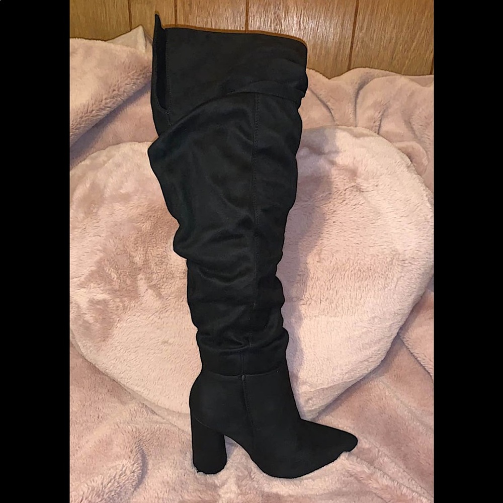 Block heeled boot